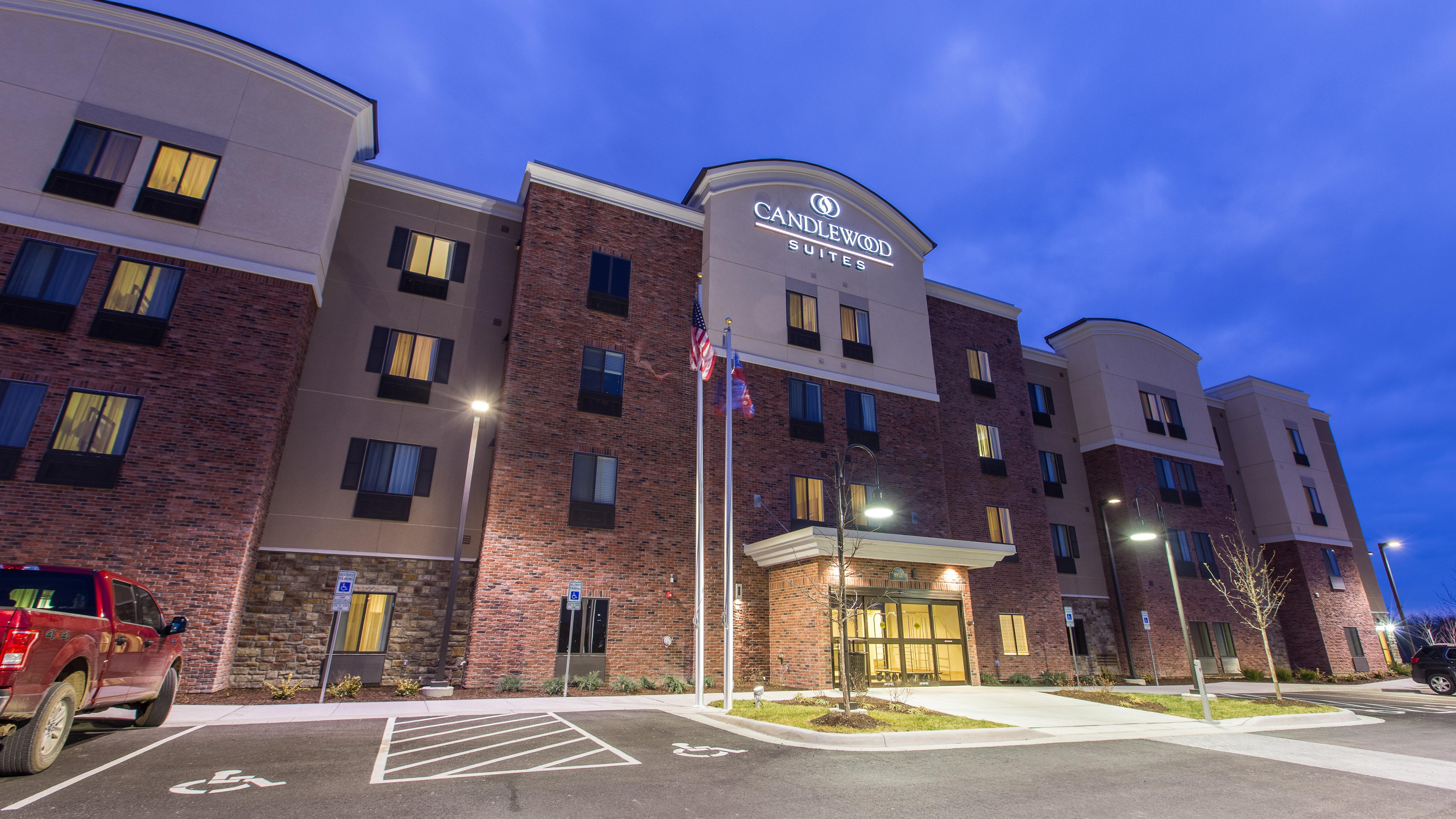 Candlewood Suites Overland Park W 135Th St, An Ihg Hotel Exterior photo